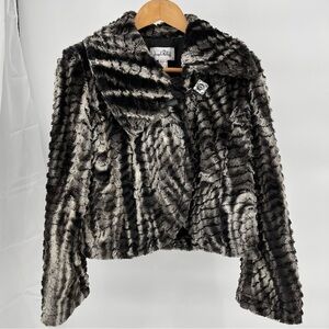 Joseph Ribkoff Womens Faux Fur Jacket Size 8 Short Mob Wife